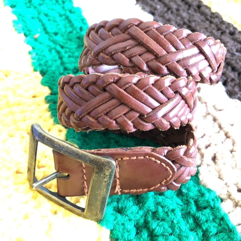 vtg Liz Claiborne authentic leather braided belt Women Medium - Picture 2 of 4